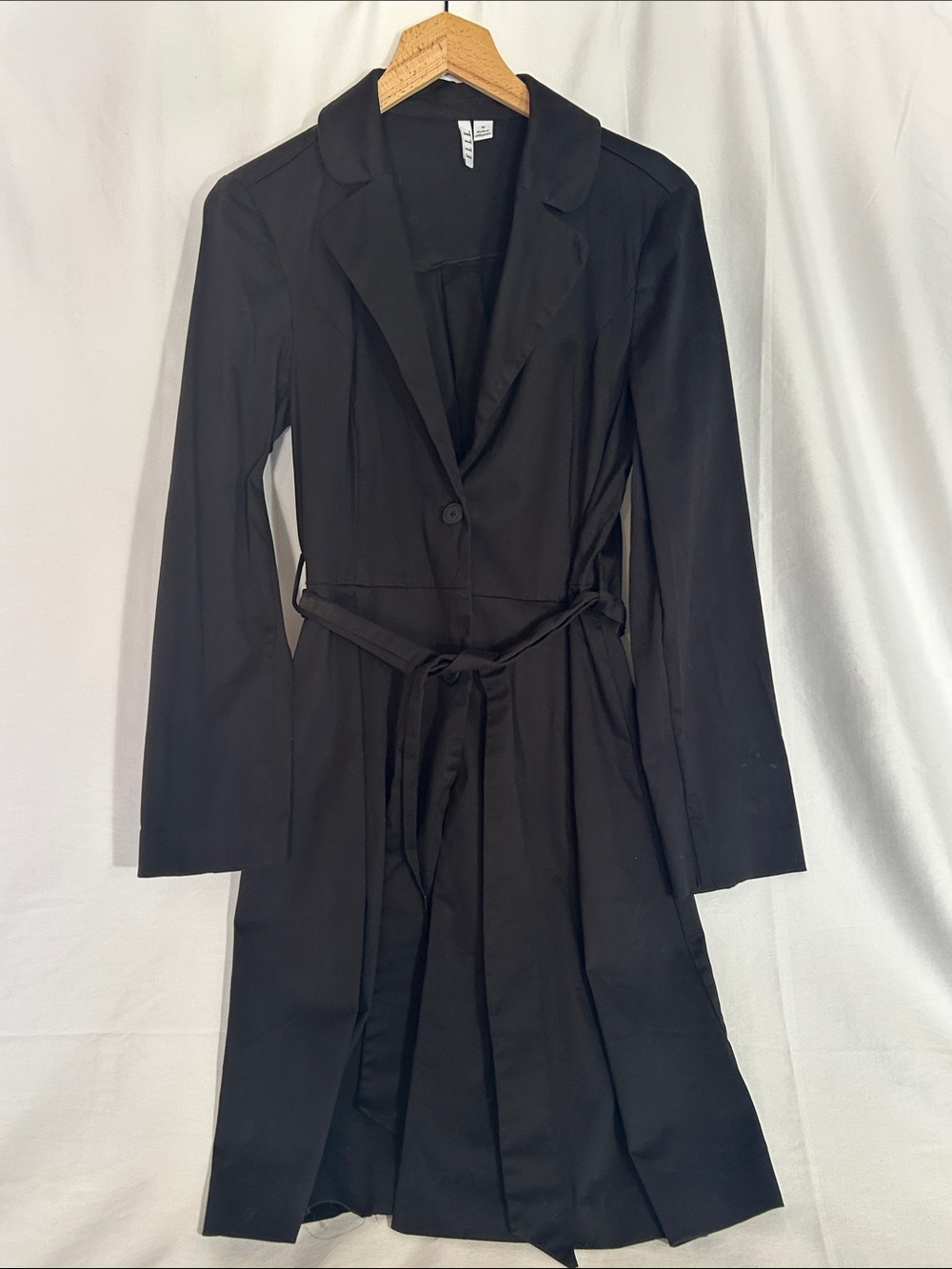 Elle Black Long-Sleeve Tie-Waist Blazer Dress